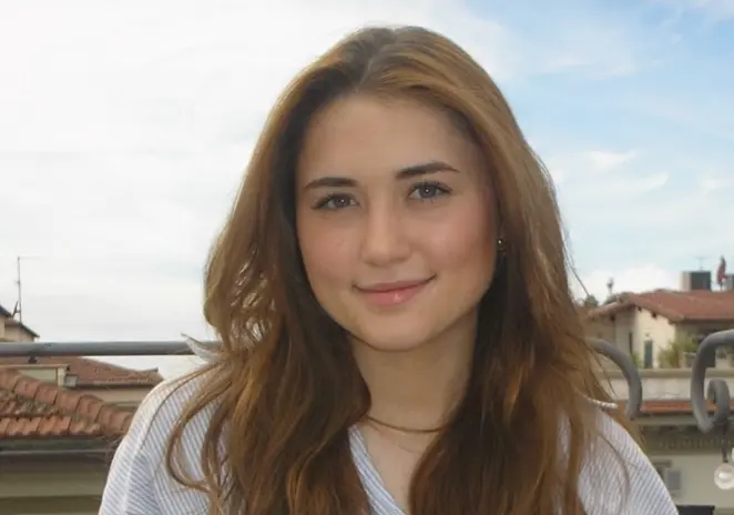 Headshot of Hannah Cheren